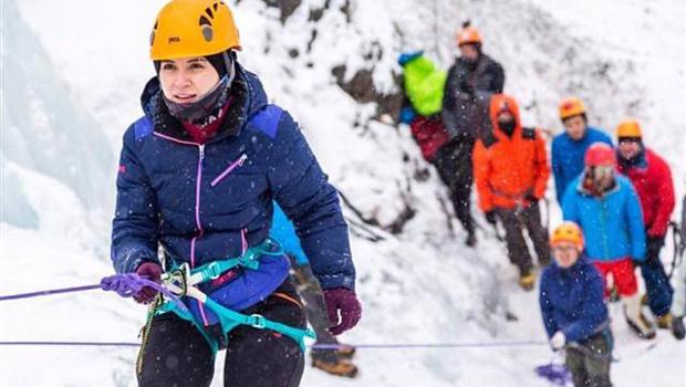 Terrible accident at Rock climbing festival