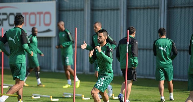 Bursaspor in the pursuit of the first victory in the house